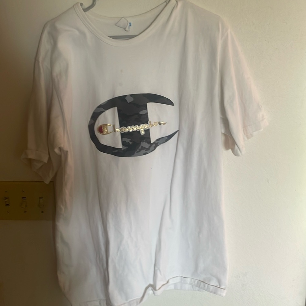 Men’s champion tshirt